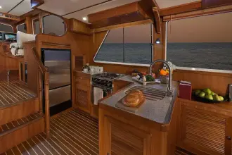 Thumbnail von Helmsman Trawlers 43e Pilothouse Helmsman Trawlers 43E PILOTHOU Salon Express 2027