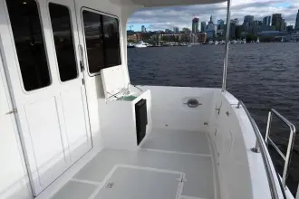Thumbnail von Helmsman Trawlers 43e Pilothouse Helmsman Trawlers 43E PILOTHOU Salon Express 2027
