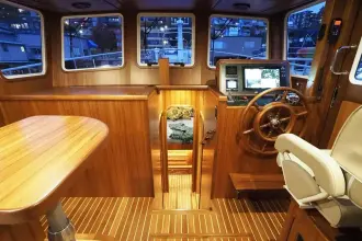 Thumbnail von Helmsman Trawlers 43e Pilothouse Helmsman Trawlers 43E PILOTHOU Salon Express 2027