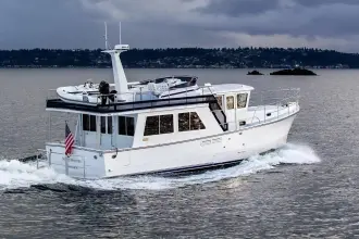 Thumbnail von Helmsman Trawlers 43e Pilothouse Helmsman Trawlers 43E PILOTHOU Salon Express 2027