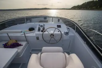 Thumbnail von Helmsman Trawlers 43e Pilothouse Helmsman Trawlers 38E Pilothouse 2027