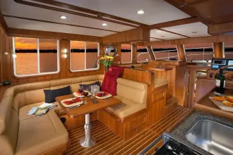 Thumbnail von Helmsman Trawlers 38e Helmsman Trawlers 38E Sedan 2027