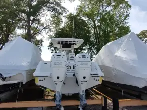 Thumbnail von Boston Whaler 320 Outrage Punch List