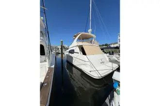 Thumbnail von Silverton 410 Sport Bridge