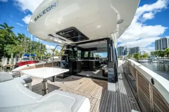 Thumbnail von Galeon 500 FLY