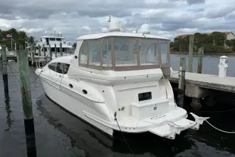 Sea Ray 480 Motor Yacht