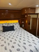Thumbnail von Carver 43 Motor-Yacht
