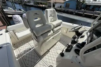 Thumbnail von Cobia 262 Center Console