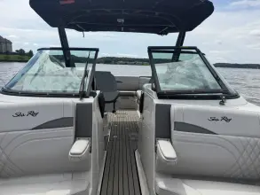 Thumbnail von Sea Ray SLX 280