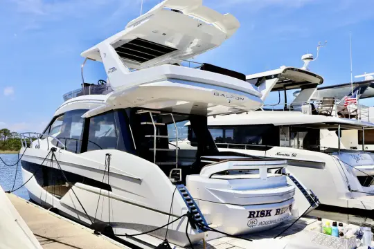 Galeon 500 FLY