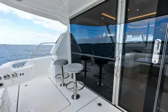 Thumbnail von Aquila 44 Yacht Decadence