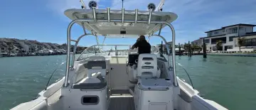 Thumbnail von Boston Whaler 305 Conquest