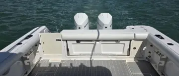 Thumbnail von Boston Whaler 305 Conquest