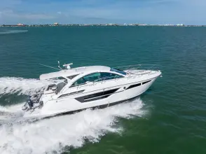 Thumbnail von Cruisers Yachts 50 Cantius