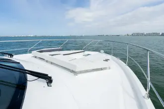 Thumbnail von Cruisers Yachts 50 Cantius