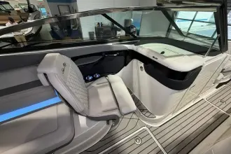 Thumbnail von Sea Ray SLX 260