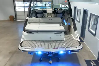Thumbnail von Sea Ray SLX 260