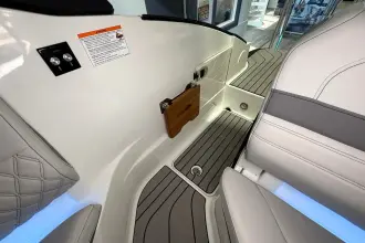 Thumbnail von Sea Ray SLX 260