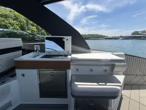 Thumbnail von Sea Ray SLX 360 Außenborder