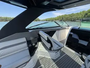 Thumbnail von Sea Ray SLX 360 Außenborder