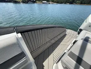Thumbnail von Sea Ray SLX 360 Außenborder