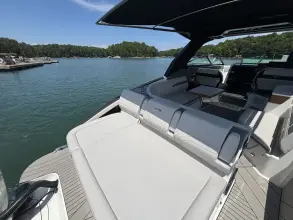 Thumbnail von Sea Ray SLX 360 Außenborder