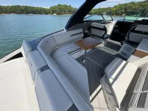 Thumbnail von Sea Ray SLX 360 Außenborder