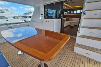 Thumbnail von Outer Reef Yachts 720 Motoryacht KNOT STABLE