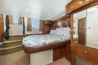 Thumbnail von Carver 43 Motor-Yacht