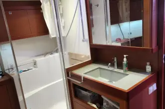 Thumbnail von Beneteau Oceanis 48