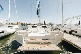 Thumbnail von Beneteau Oceanis 46.1