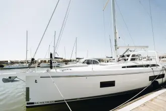 Beneteau Oceanis 51.1