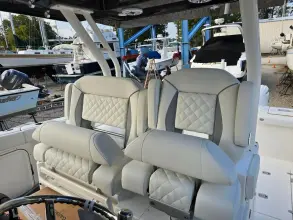 Thumbnail von Pursuit S 328 Sport