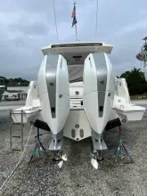 Thumbnail von Tiara Yachts 34 LS