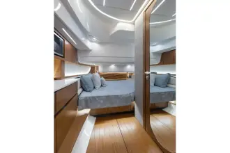 Thumbnail von Tiara Yachts 39 LS