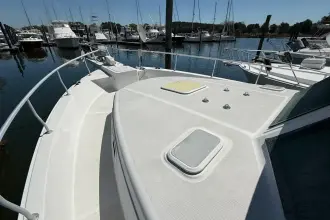 Thumbnail von Mainship 430 Trawler