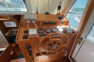 Thumbnail von Mainship 430 Trawler
