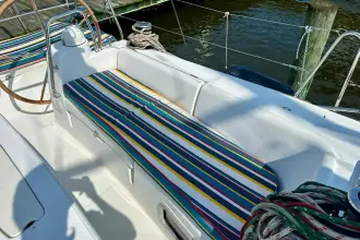 Thumbnail von Beneteau Oceanis 40