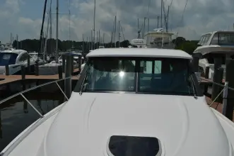Thumbnail von Tiara Yachts 39 Coupe