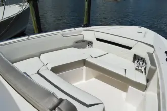 Thumbnail von Tiara Yachts 34 LS