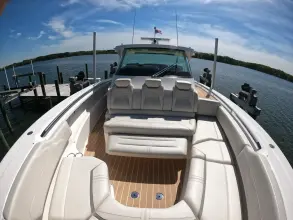 Thumbnail von Tiara Yachts 43LS