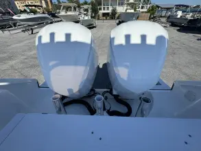 Thumbnail von Edgewater 320 Cc