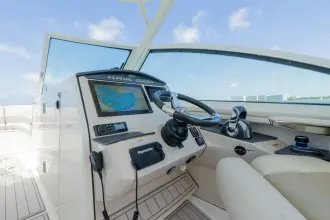 Thumbnail von Boston Whaler 320 Vantage