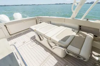 Thumbnail von Boston Whaler 320 Vantage