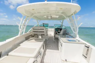 Thumbnail von Boston Whaler 320 Vantage