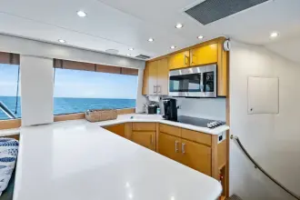 Thumbnail von Hatteras 60 Convertible Endurance