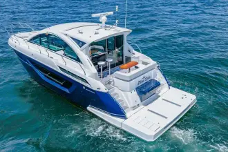 Thumbnail von Cruisers Yachts 50 Cantius