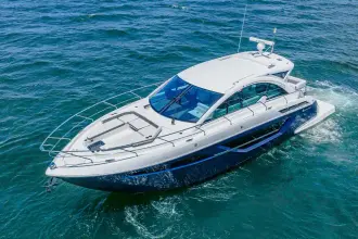Thumbnail von Cruisers Yachts 50 Cantius