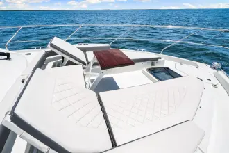 Thumbnail von Cruisers Yachts 50 Cantius