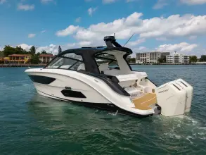 Thumbnail von Sea Ray 370 Sundancer Außenborder